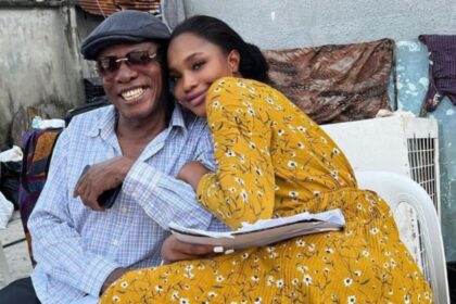 Sharon Ooja Always Love Acting With Nkem Owoh Osuofia|Sharon Ooja and Nkem Owoh (Osuofia) on set Dead Serious|Sharon Ooja and Nkem Owoh (Osuofia) on set Dead Serious (2)