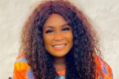 Ruth Eze Friends And Family Remind Her That She Is A Celebrity