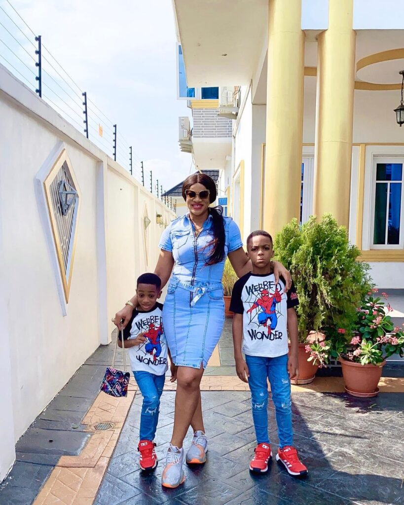 Uchenna Nnanna Maduka With Sons Photos (2)Nollywood Celebs
