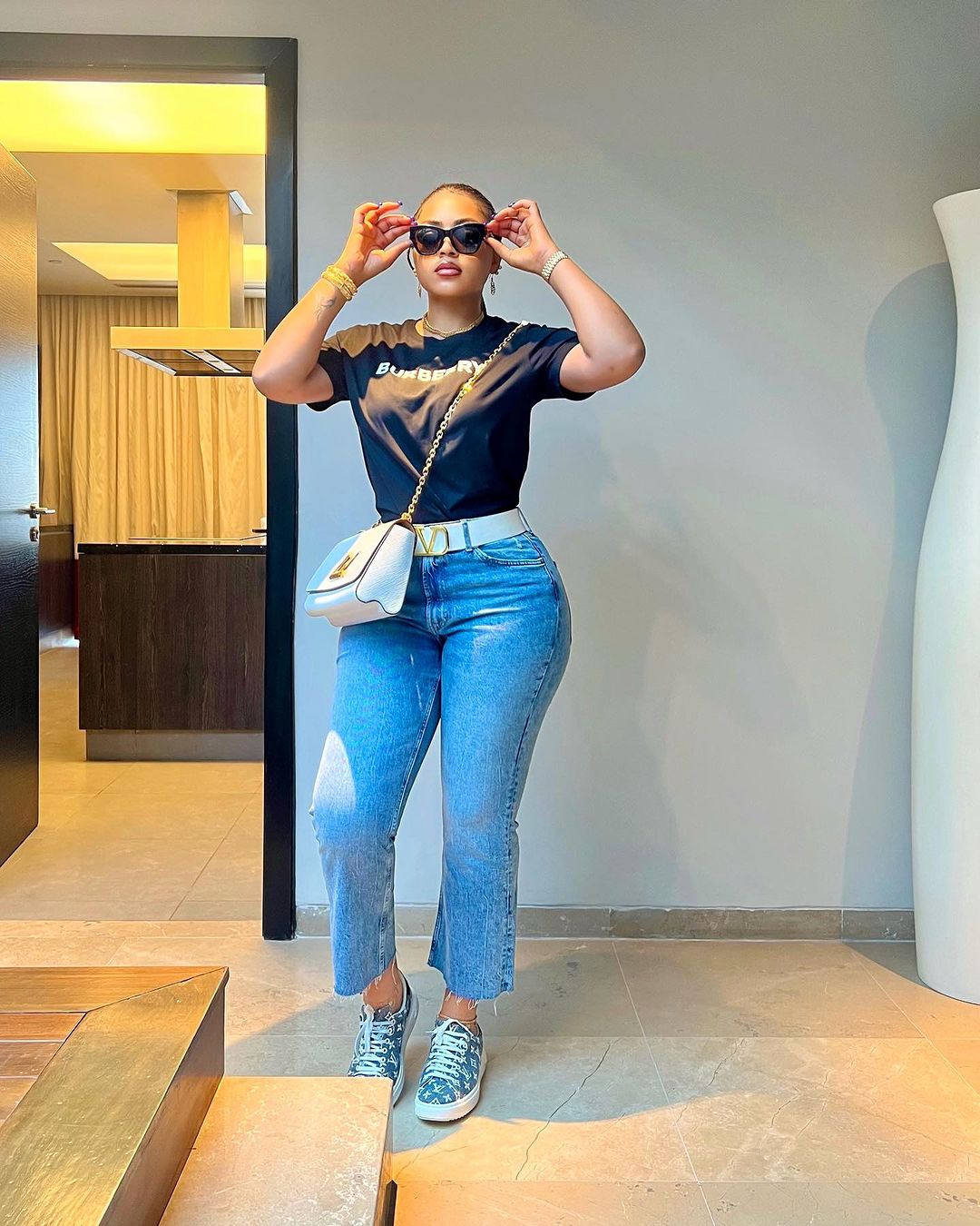 Regina Daniels Advice for Mums Going Out Without Wearing Trousers (2)